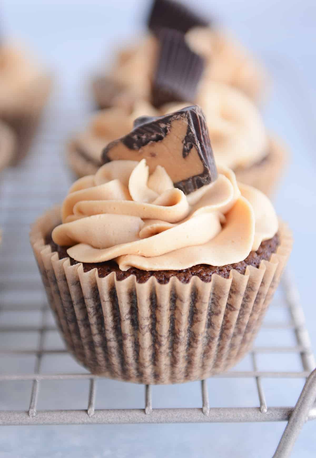 Brownie Cupcakes With Peanut Butter Frosting Mel S Kitchen Cafe